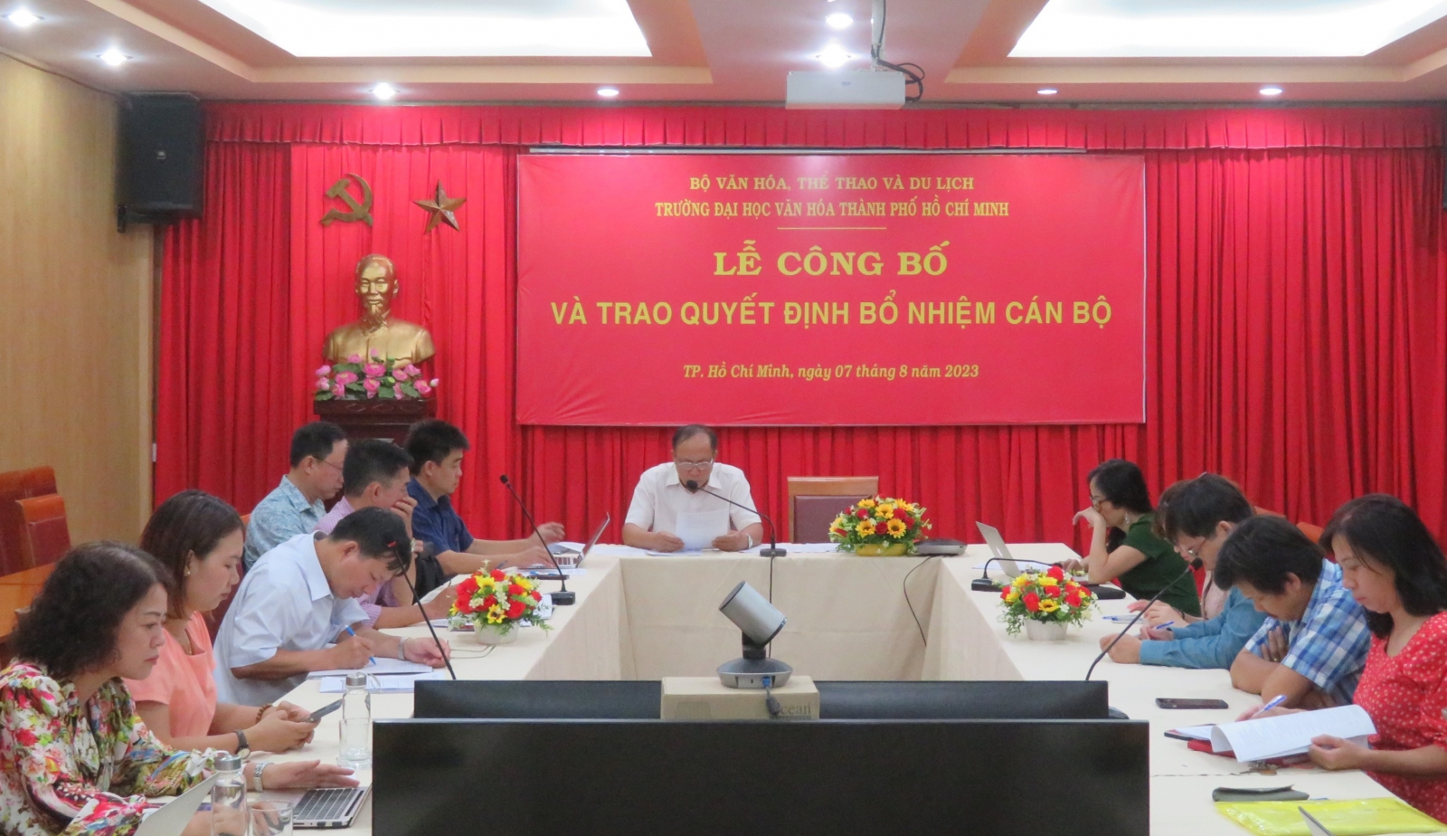 Bổ nhiệm Tiến sĩ Lê Bá Vương giữ chức vụ Phó trưởng khoa Kiến thức cơ bản