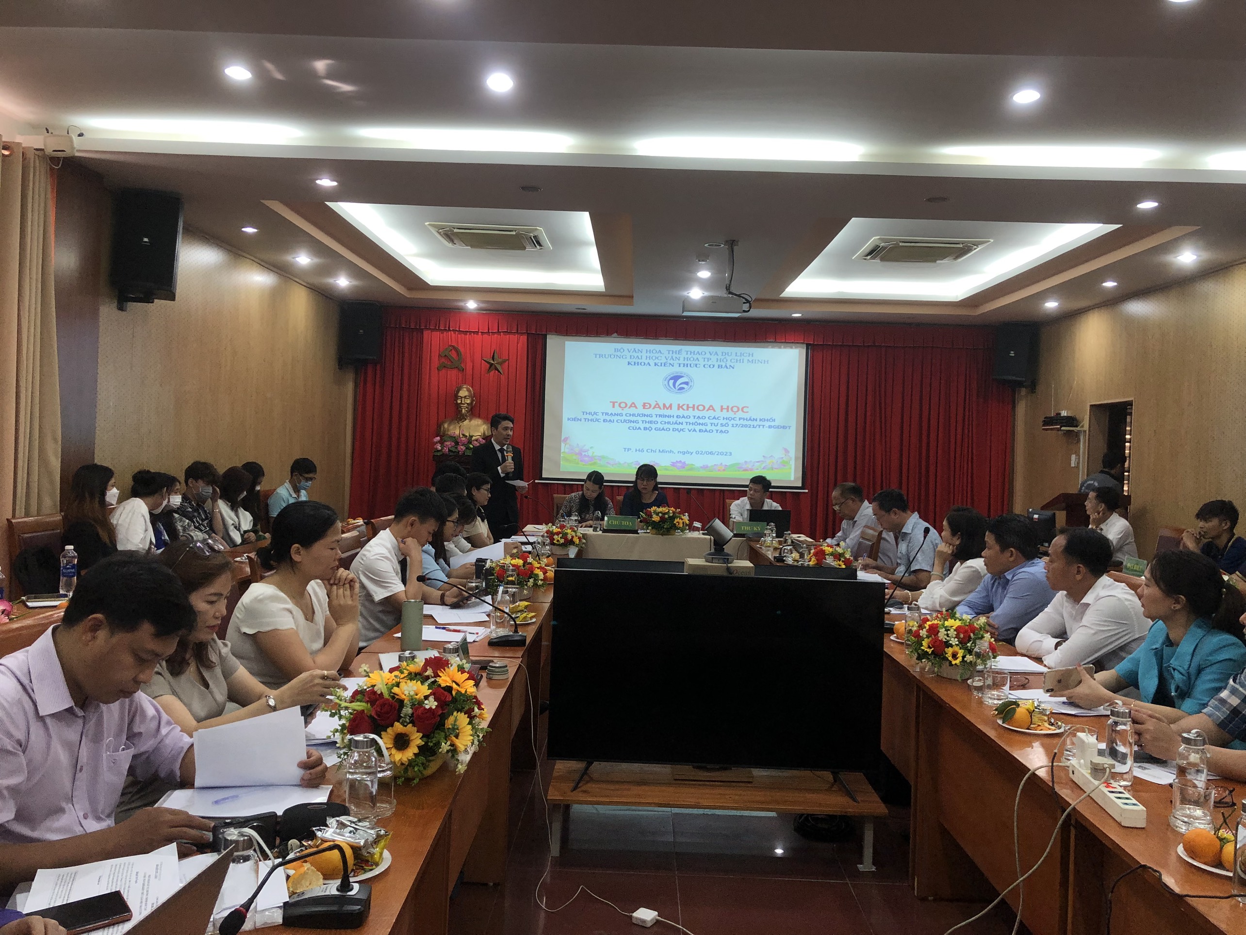 Tọa đàm về chương trình đào tạo khối Kiến thức giao dục đại cương